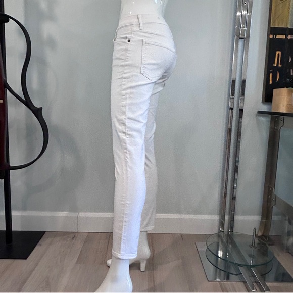 Citizens of Humanity 28 Medium Rise Crop Skinny White Jeans - Picture 3 of 15